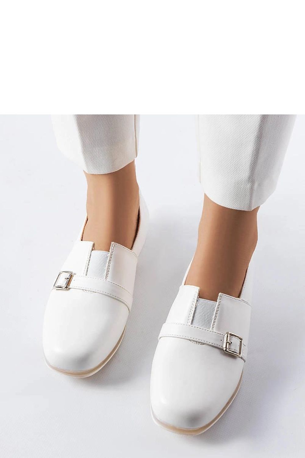  Low Shoes model 207065 Solea 
